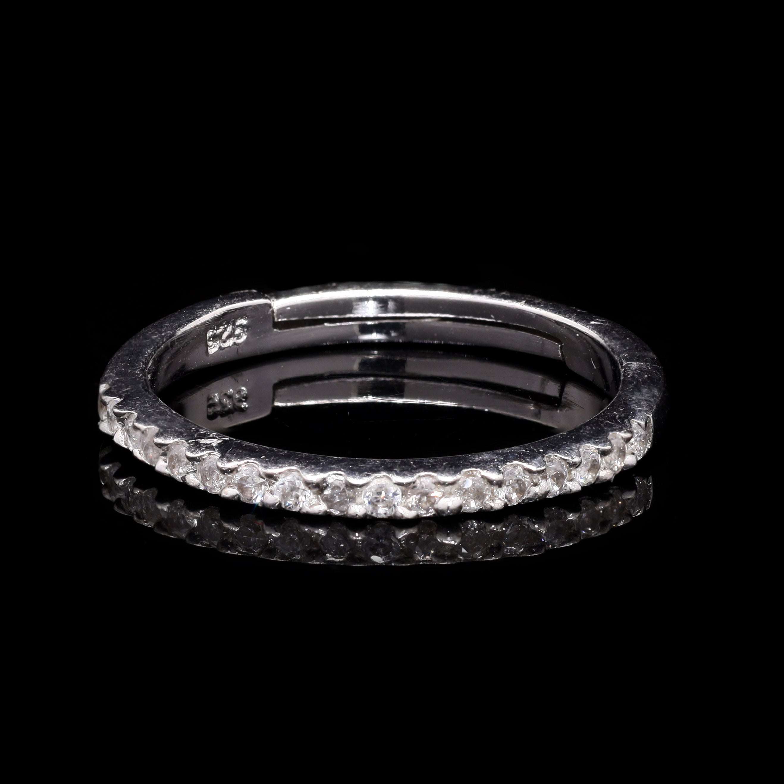 Minimalistic Silver Band Ring