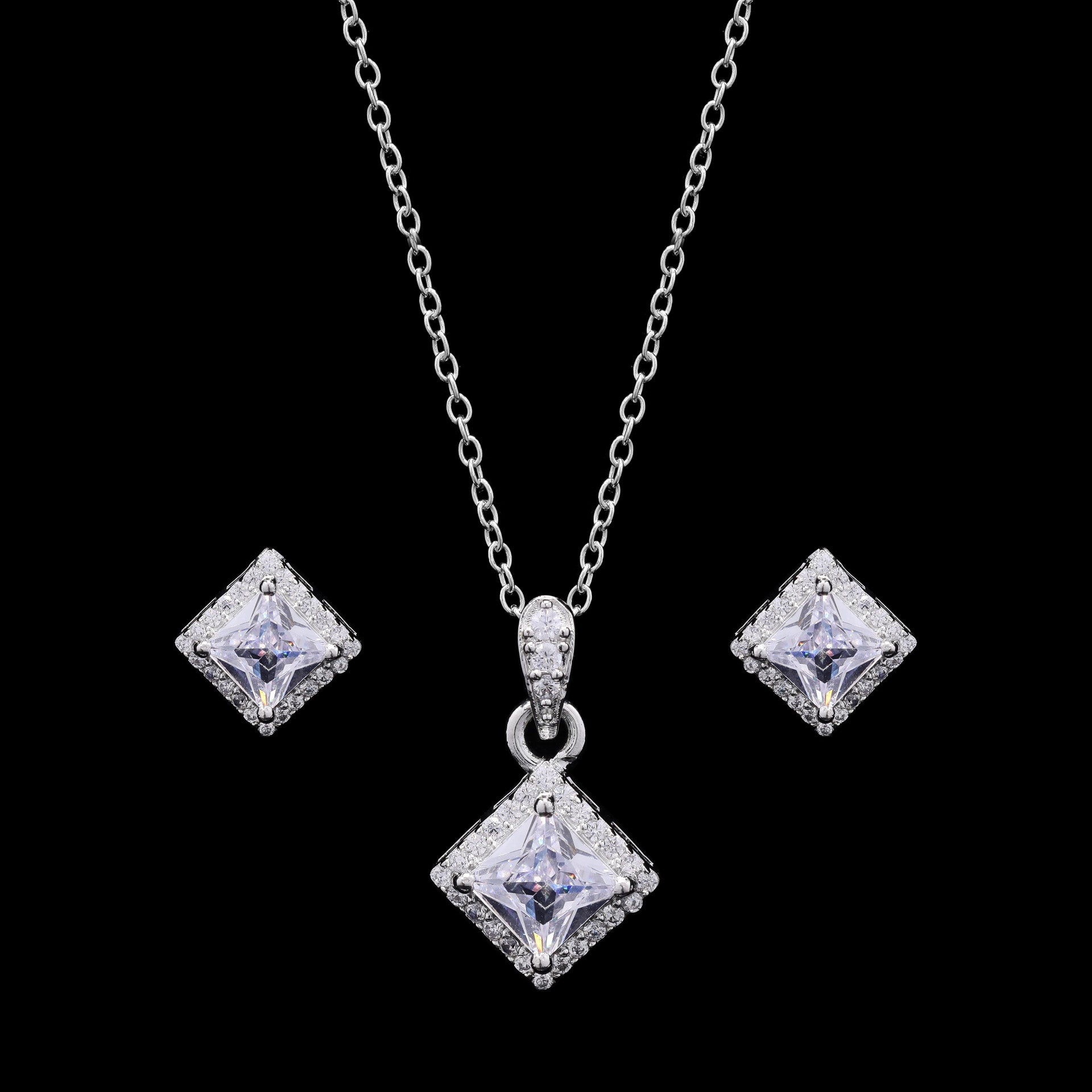 Sleek Cut Silver Pendant Set