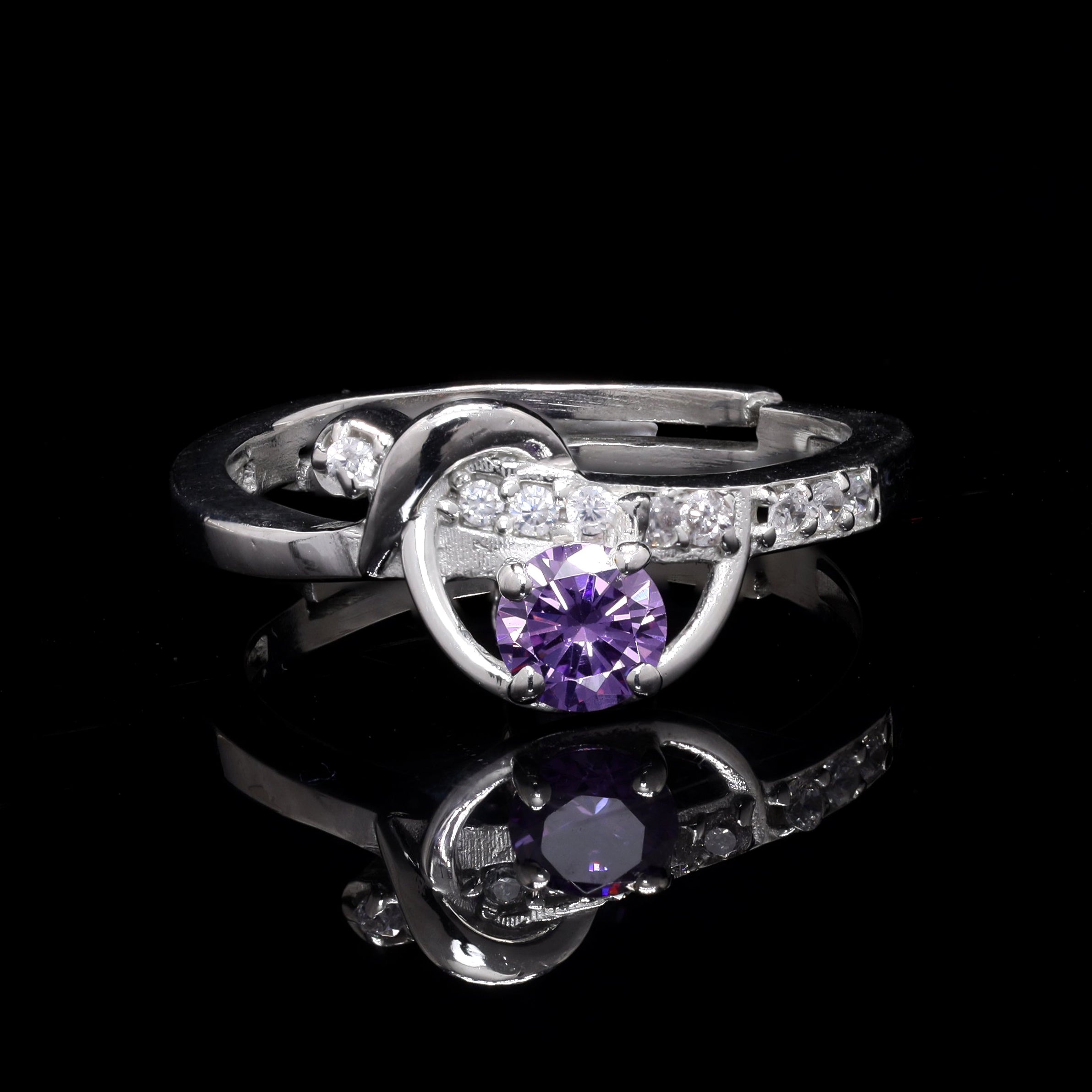 Urban Amethyst Silver Ring