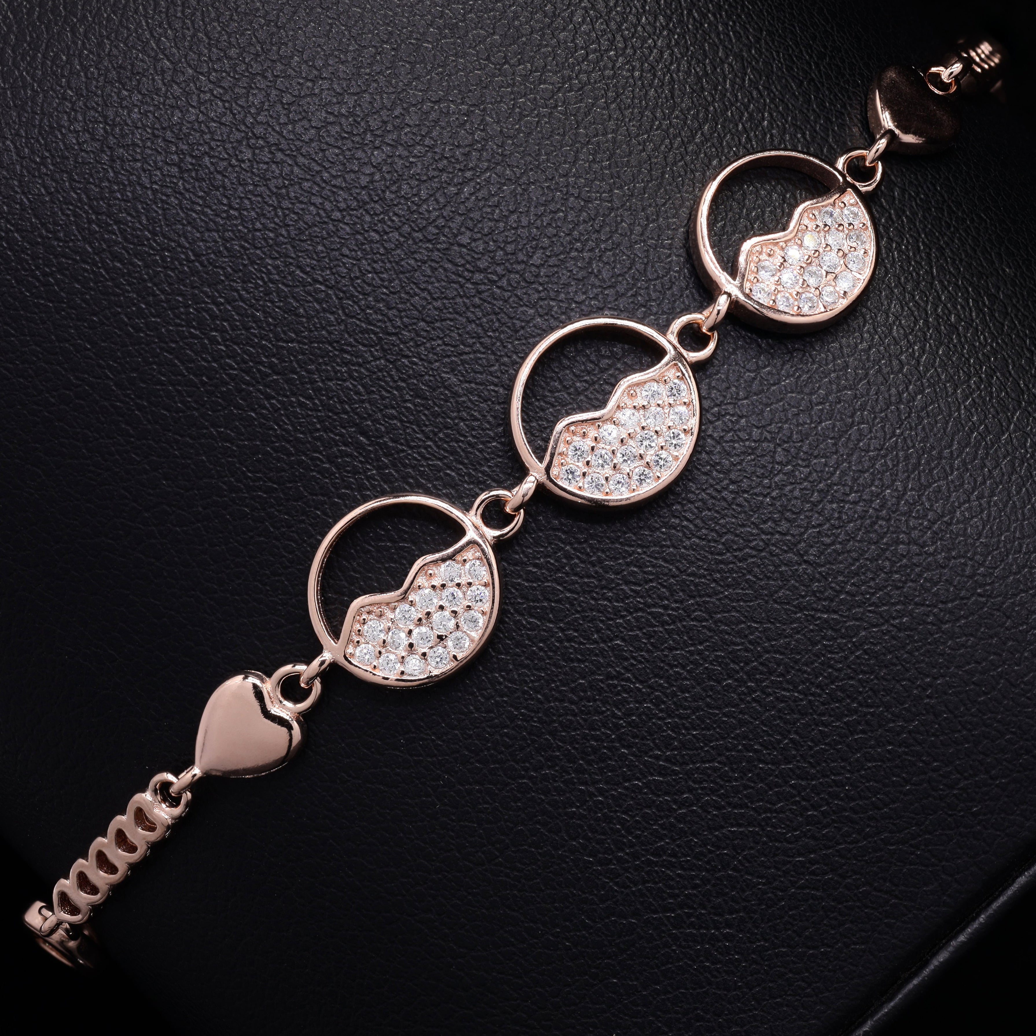 Hearts & Circles Silver Bracelet