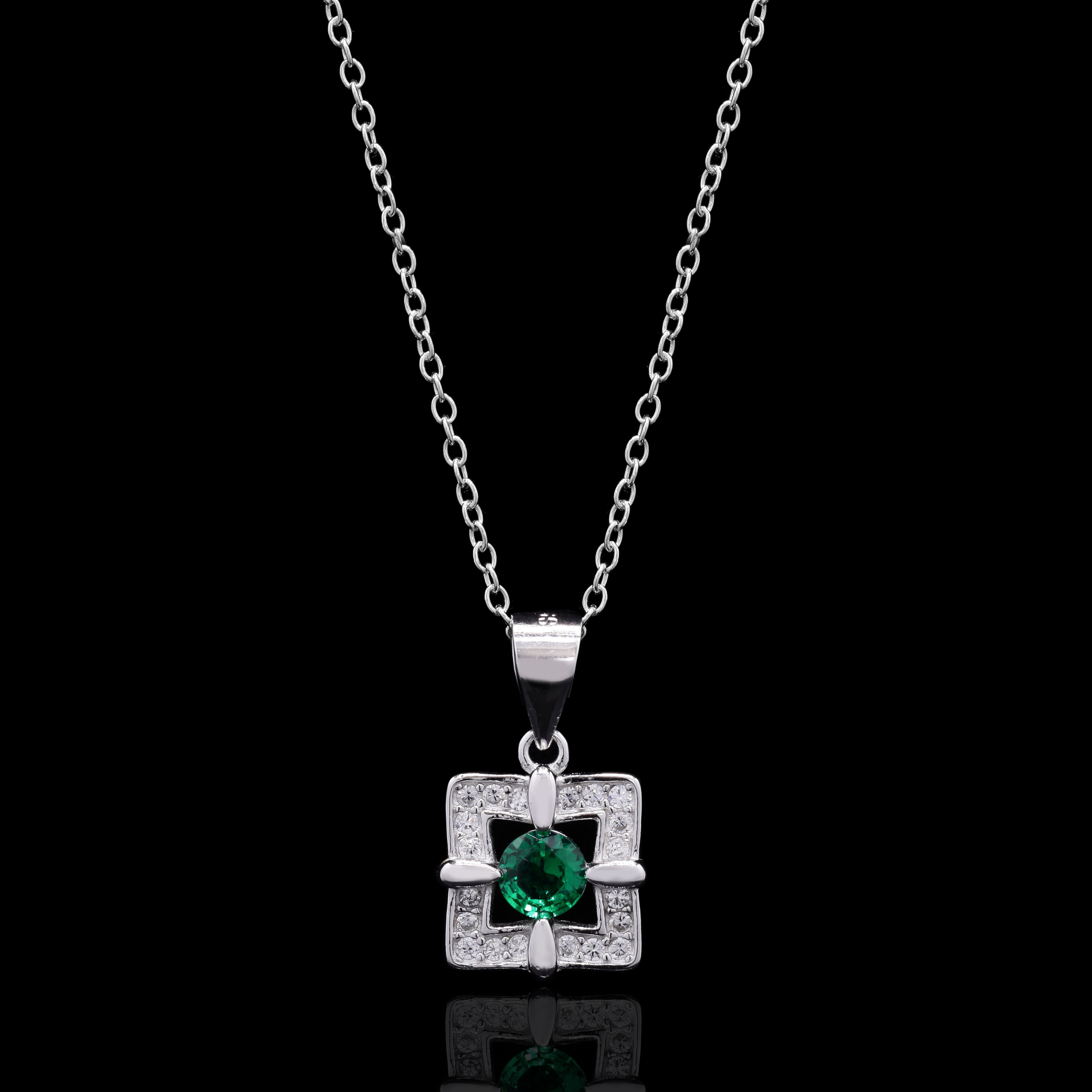 Emerald Square Frame Pendant set