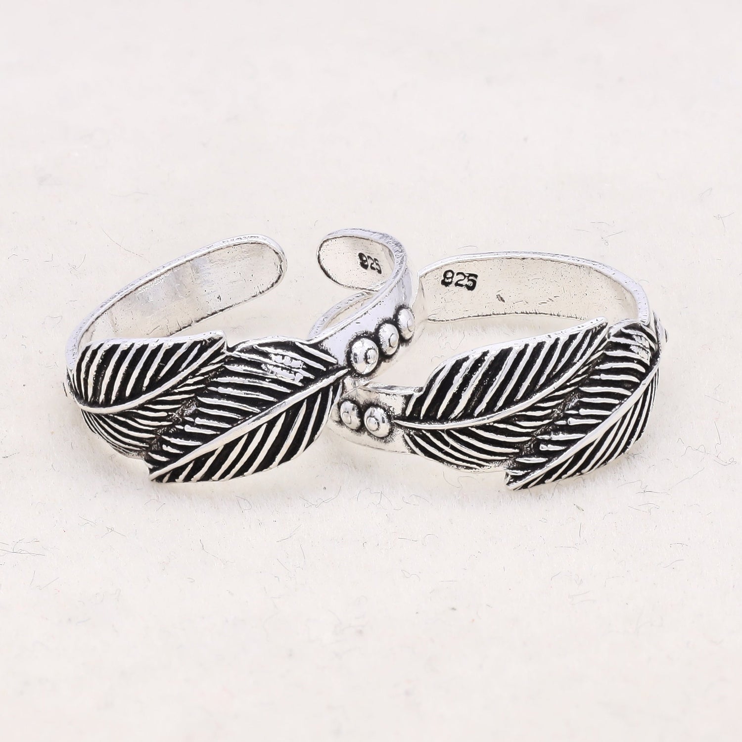 Feathers Silver Toe Rings