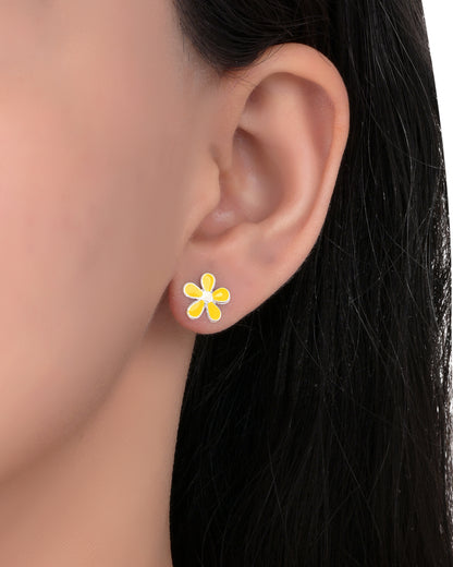 Sunshine Daisy Silver Studs