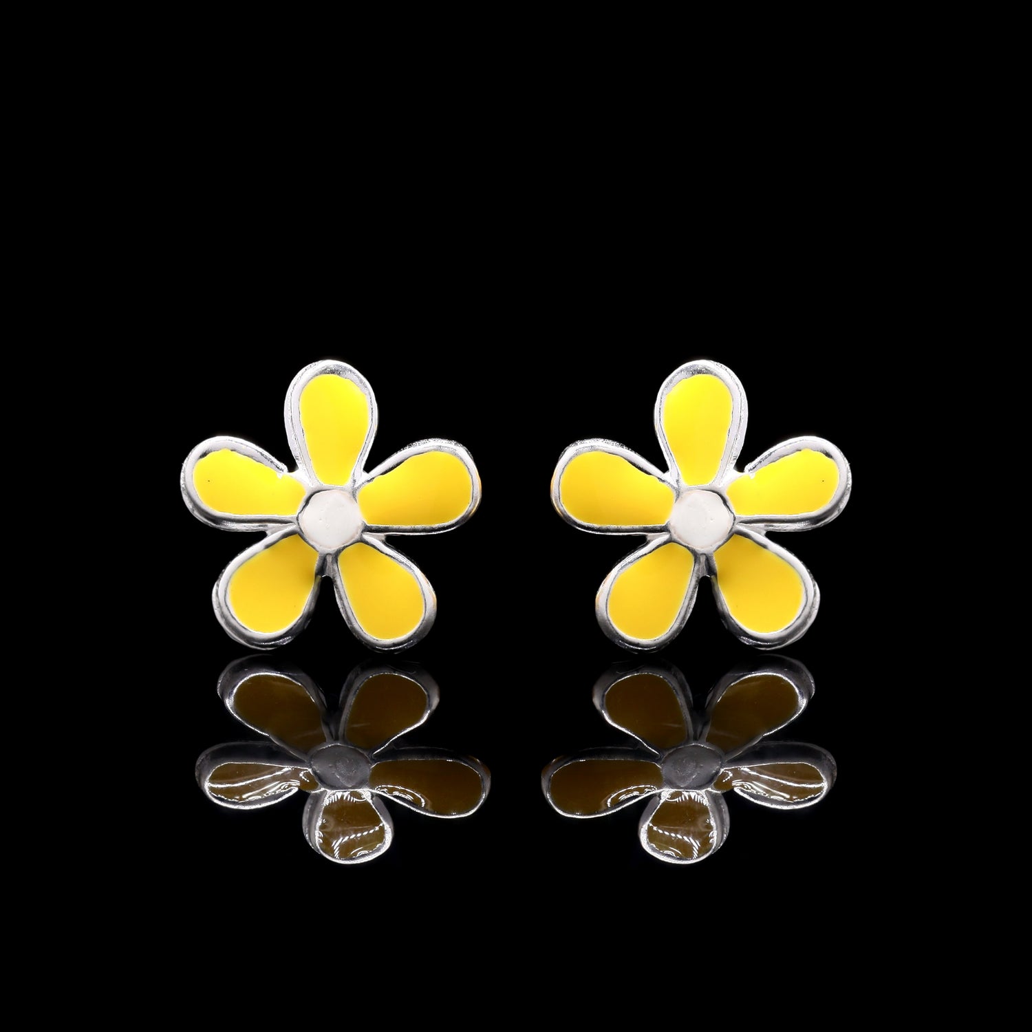 Sunshine Daisy Silver Studs