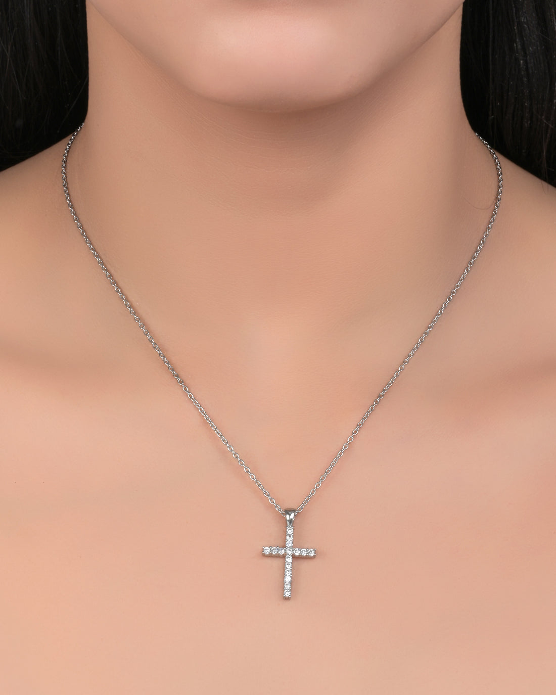 Shiny Cross Silver Pendant