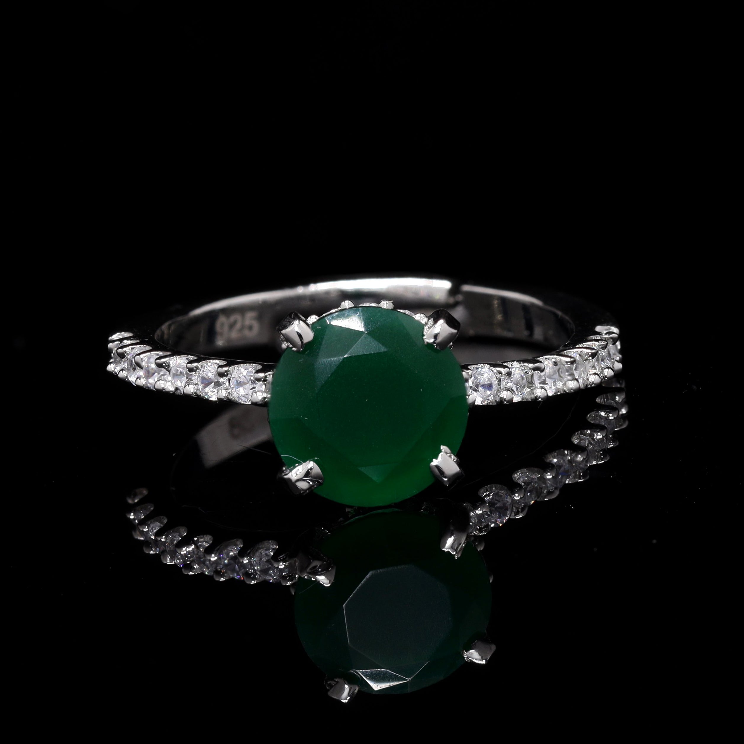 Green Sparkle Silver Ring