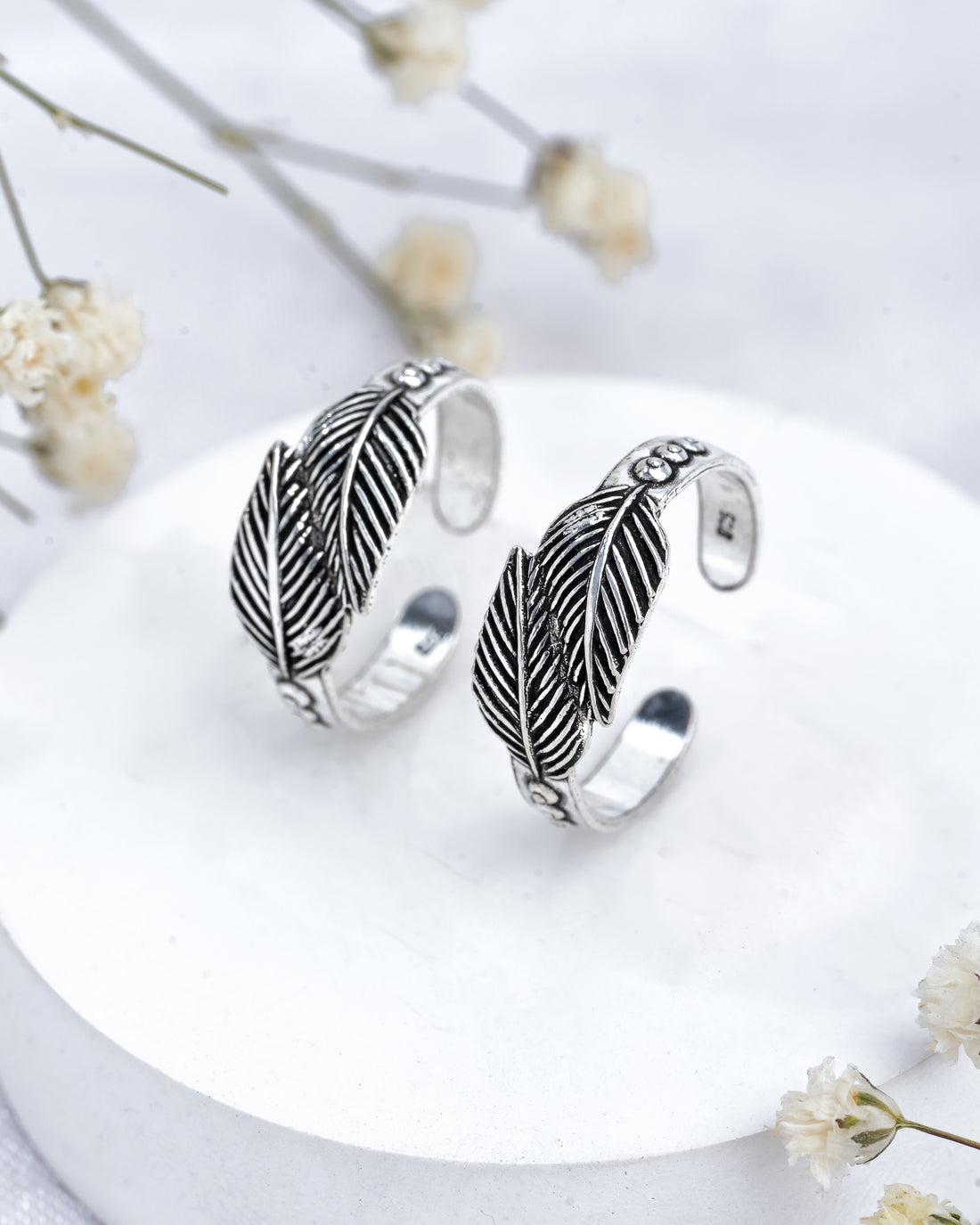 Feathers Silver Toe Rings