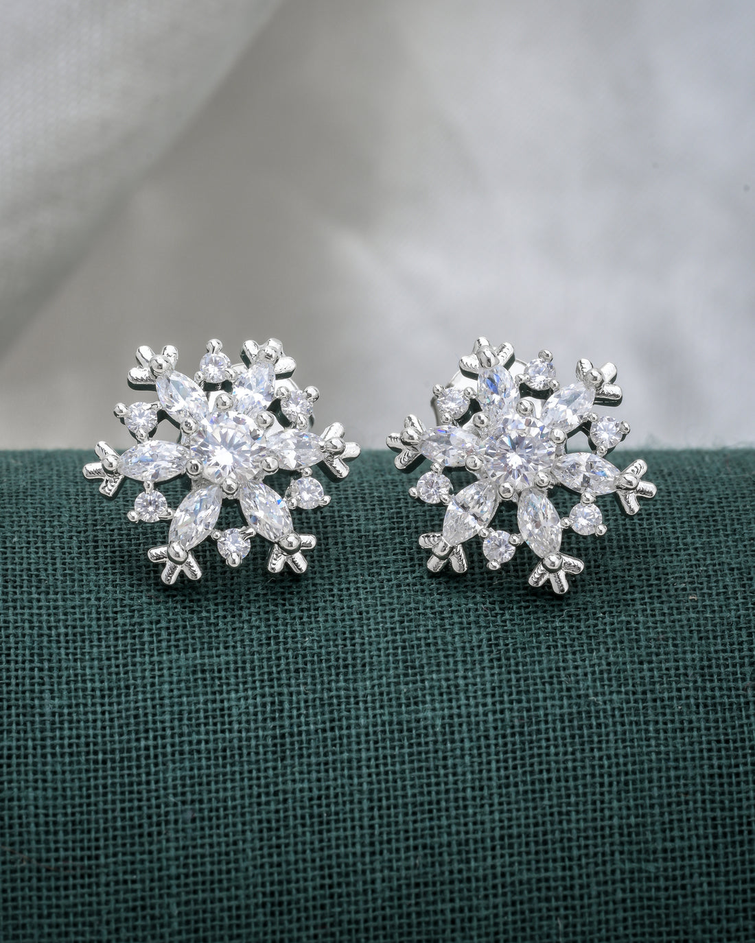 Snowflakes Silver Studs