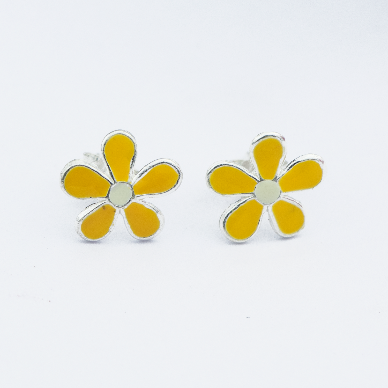 Sunshine Daisy Silver Studs