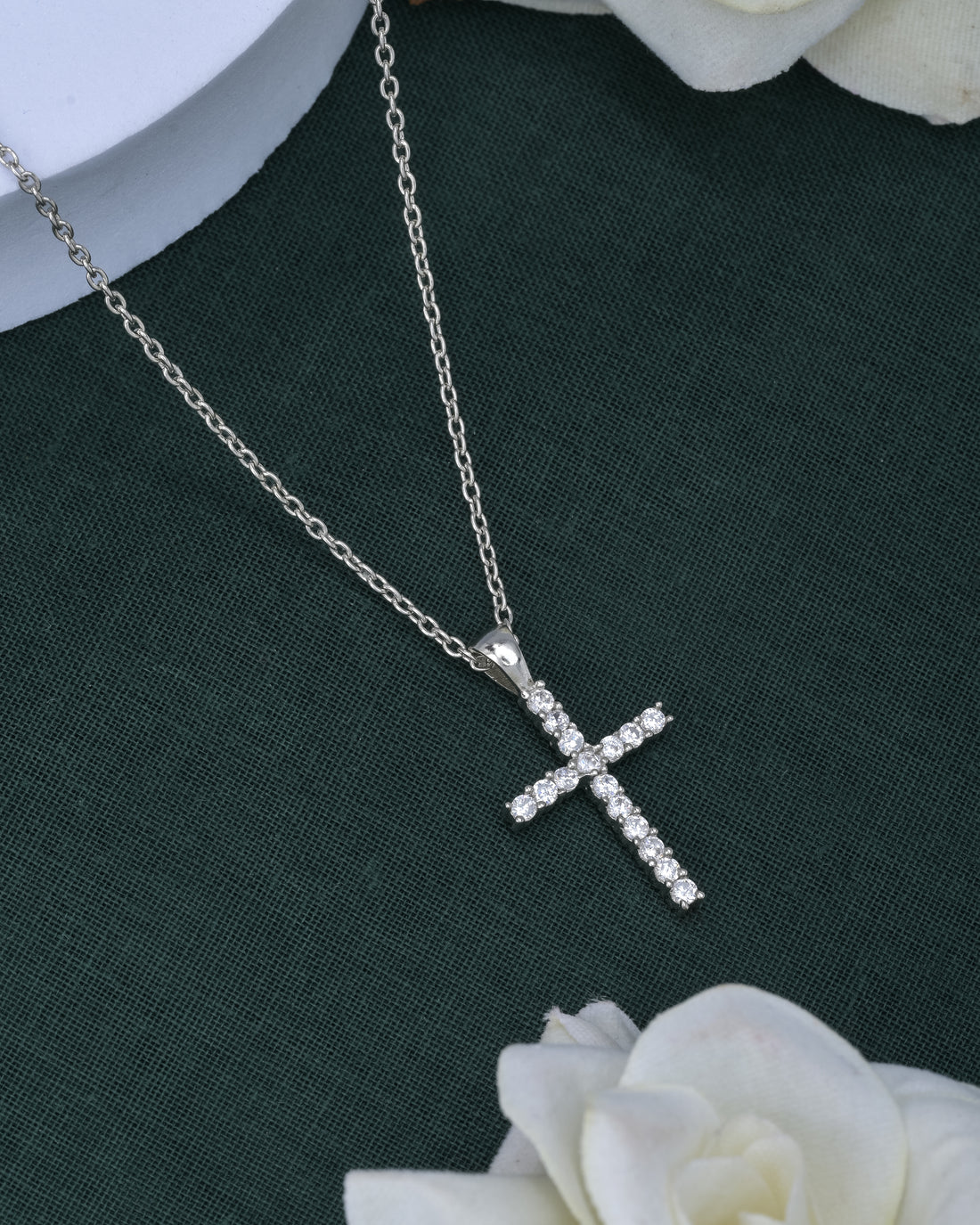 Shiny Cross Silver Pendant