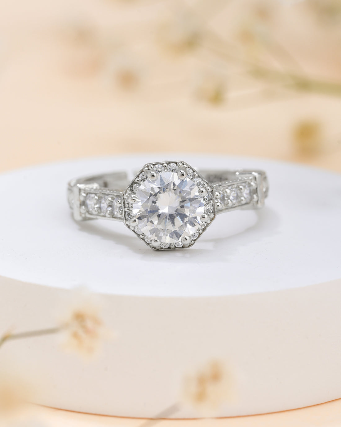 Vintage Solitaire Silver Ring