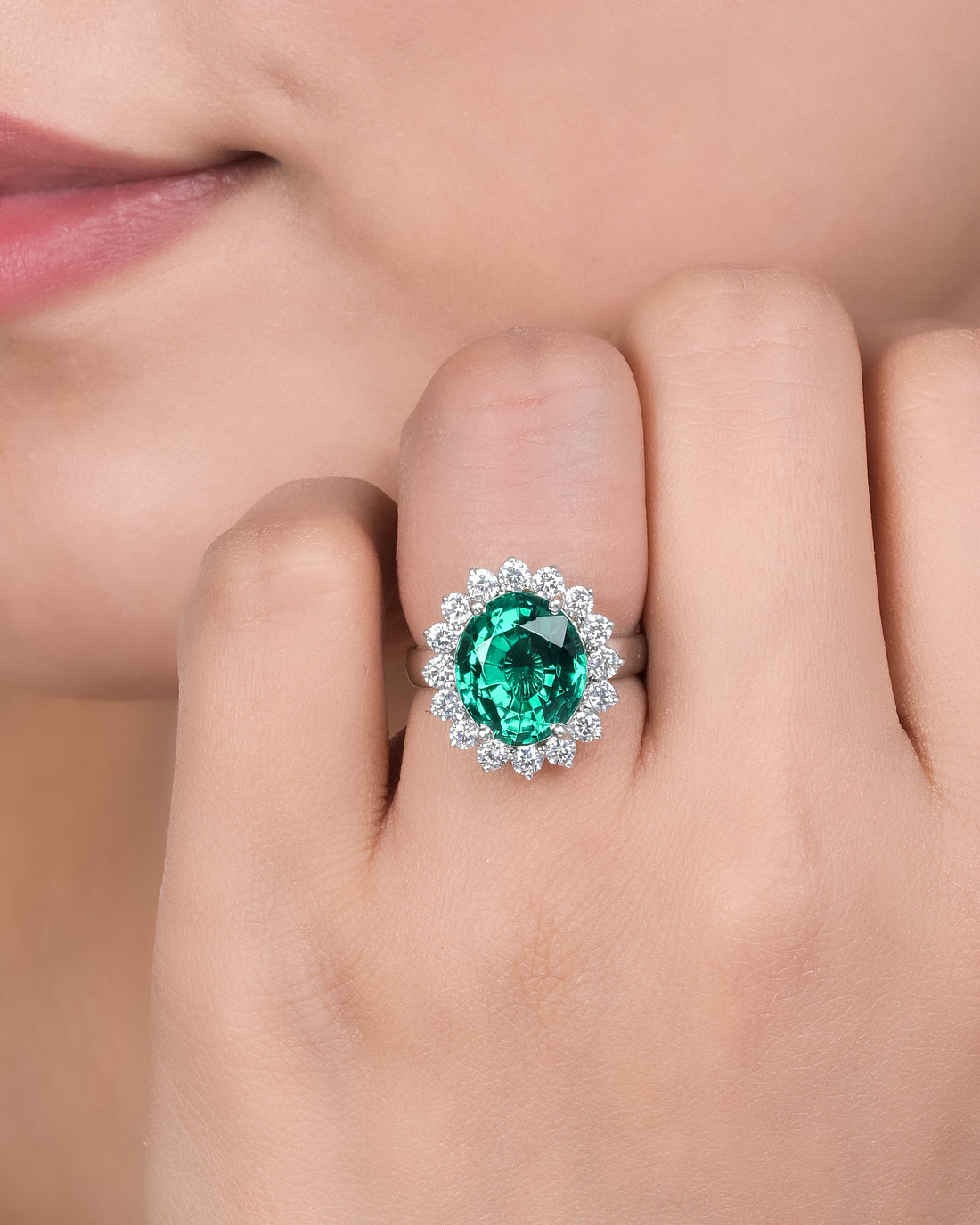 Emerald Grace Silver Ring